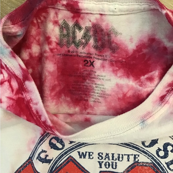 AC/DC TyeDye Crop Tee 2XL Upcycled - Picture 5 of 6